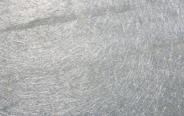 Eastby laminate fibreglass or shingles?